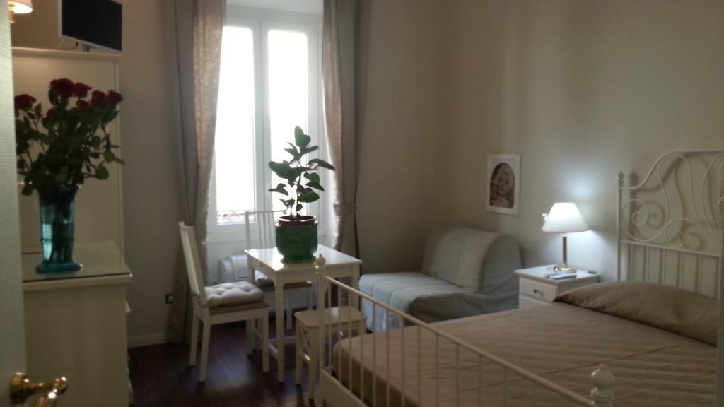 Romebest Habitación foto